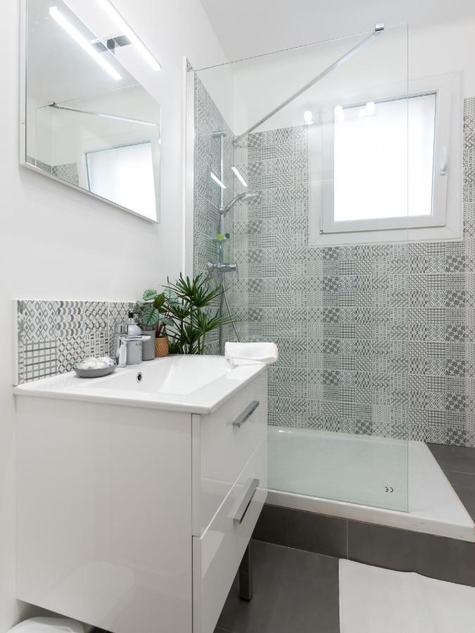 Studio Blue Confort , Proche Gare Part Dieu Apartment Villeurbanne Ngoại thất bức ảnh
